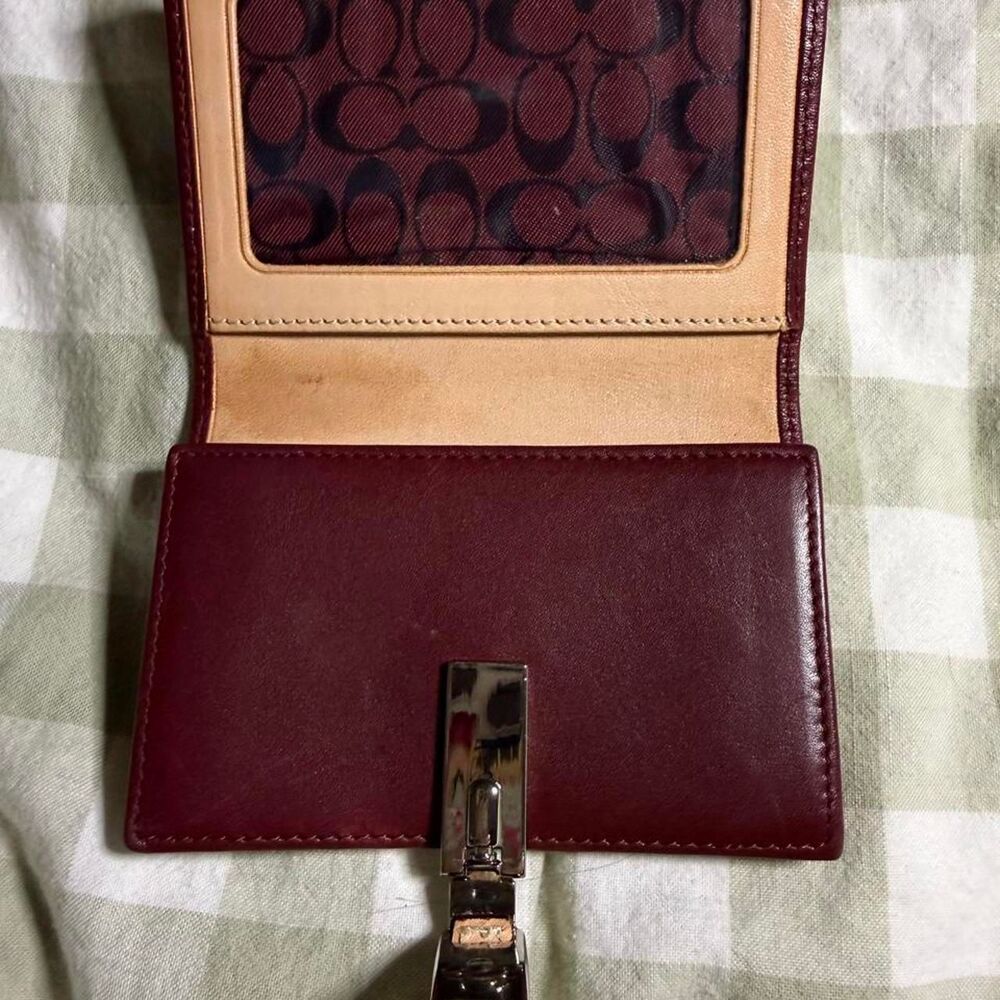 Coach Cardholder - Picture 3 of 4